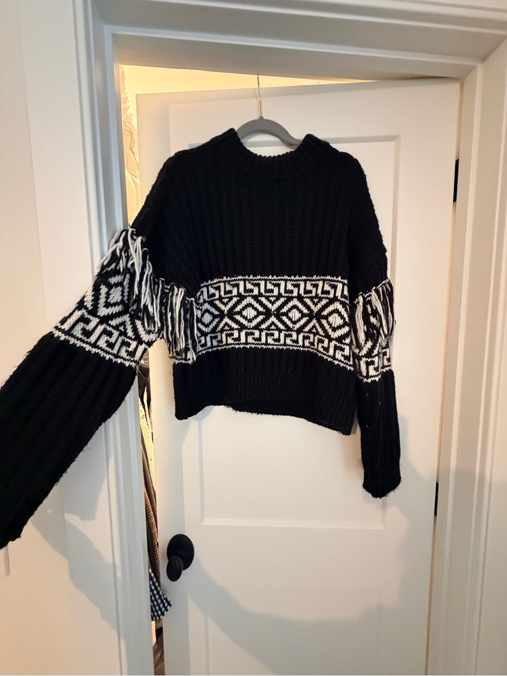 H&M Black & White Fringe Patterned Knit Sweater